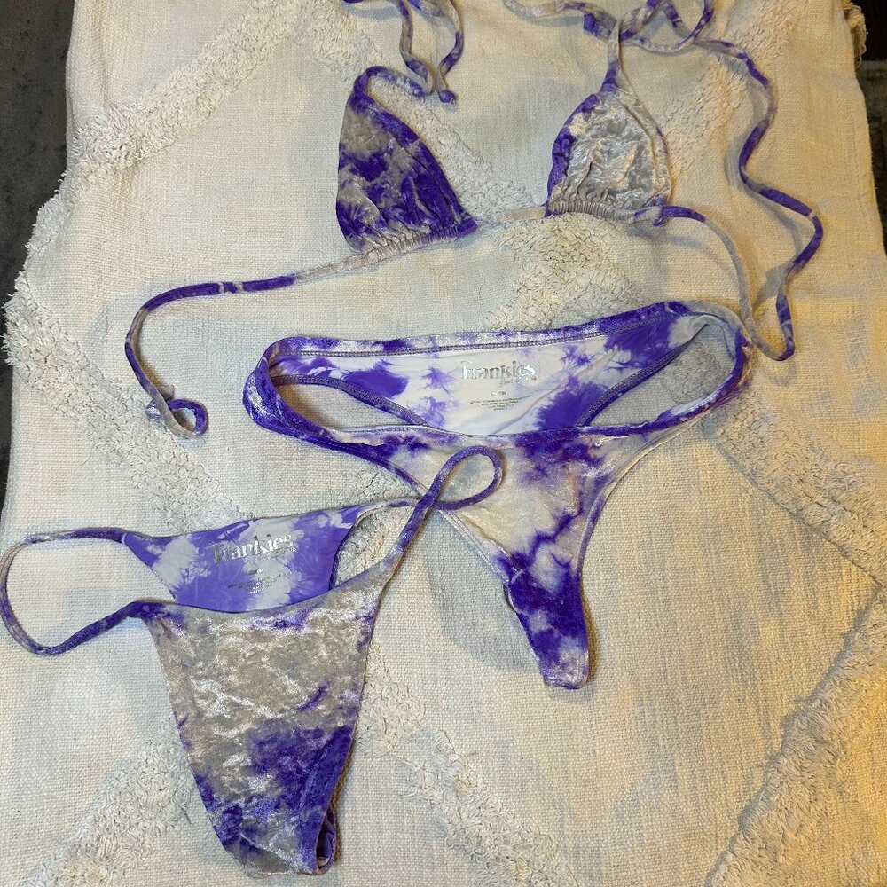Frankie's Bikinis - velvet purple and white tie dye - size medium - like new